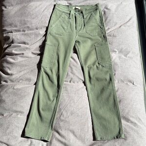 Levi’s Olive Green 724 High Rise Straight Crop Cargo Pants - 25 waist